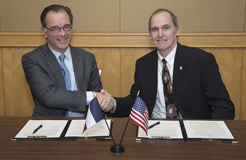 20190313-RIC-IRSN-NRC-MOU-Signing-1.jpg