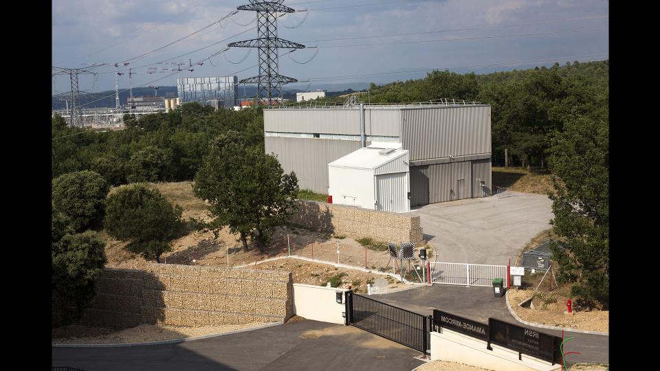 Vue du bâtiment abritant l'installation CEZANE, Cadarache (Bouches-du-Rhône) - (c) Francesco Acerbis / Médiathèque IRSN