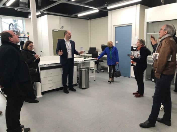 Dialogue et surveillance environnementale : visite des laboratoires d'analyse, 1er février 2024