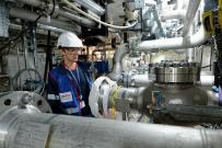 contrôle d'une vanne EVU dans le bâtiment réacteur (BR) de l'EPR de Flamanville