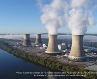 Vue aérienne de la centrale de Three Mile Island en 2019. Au 1er pla, les 2 tours de refroidissement du réacteur n°1, en fonctionnement.