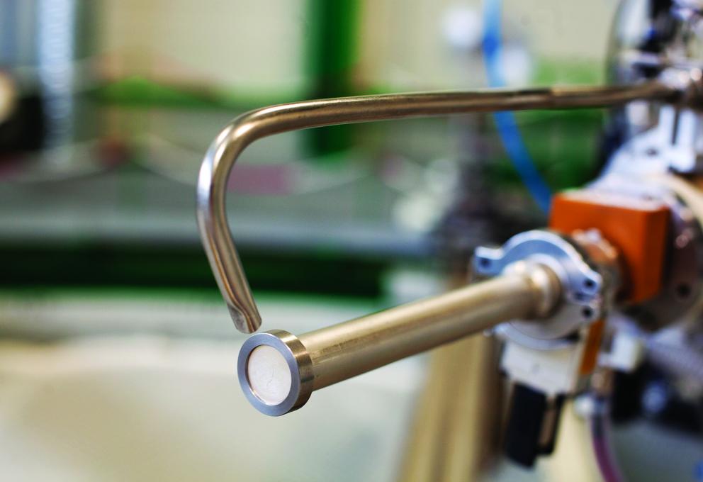 Champs neutroniques monoénergétiques