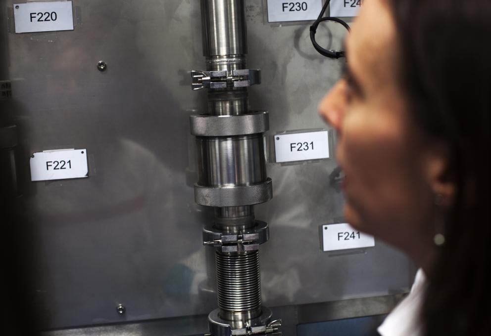 conteneur d'échantillon © Francesco Acerbis/IRSN